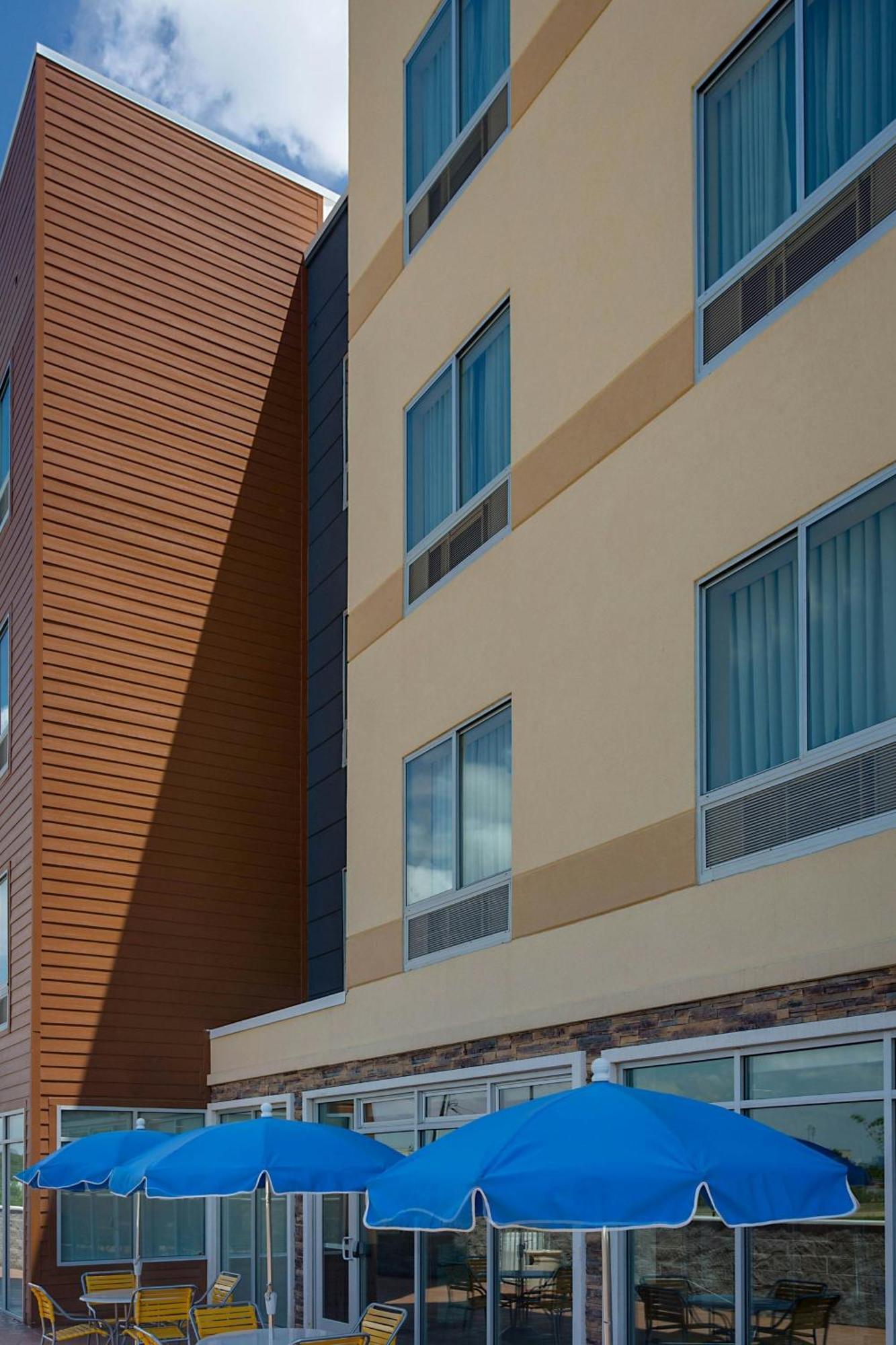 Fairfield Inn & Suites By Marriott Dallas West/I-30 Εξωτερικό φωτογραφία